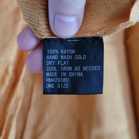 Scarf - Picture 3 of 5